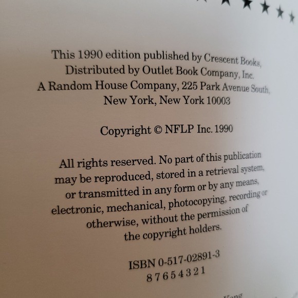 NFL Official History of Pro Football Vintage Book 1990 - Picture 5 of 7